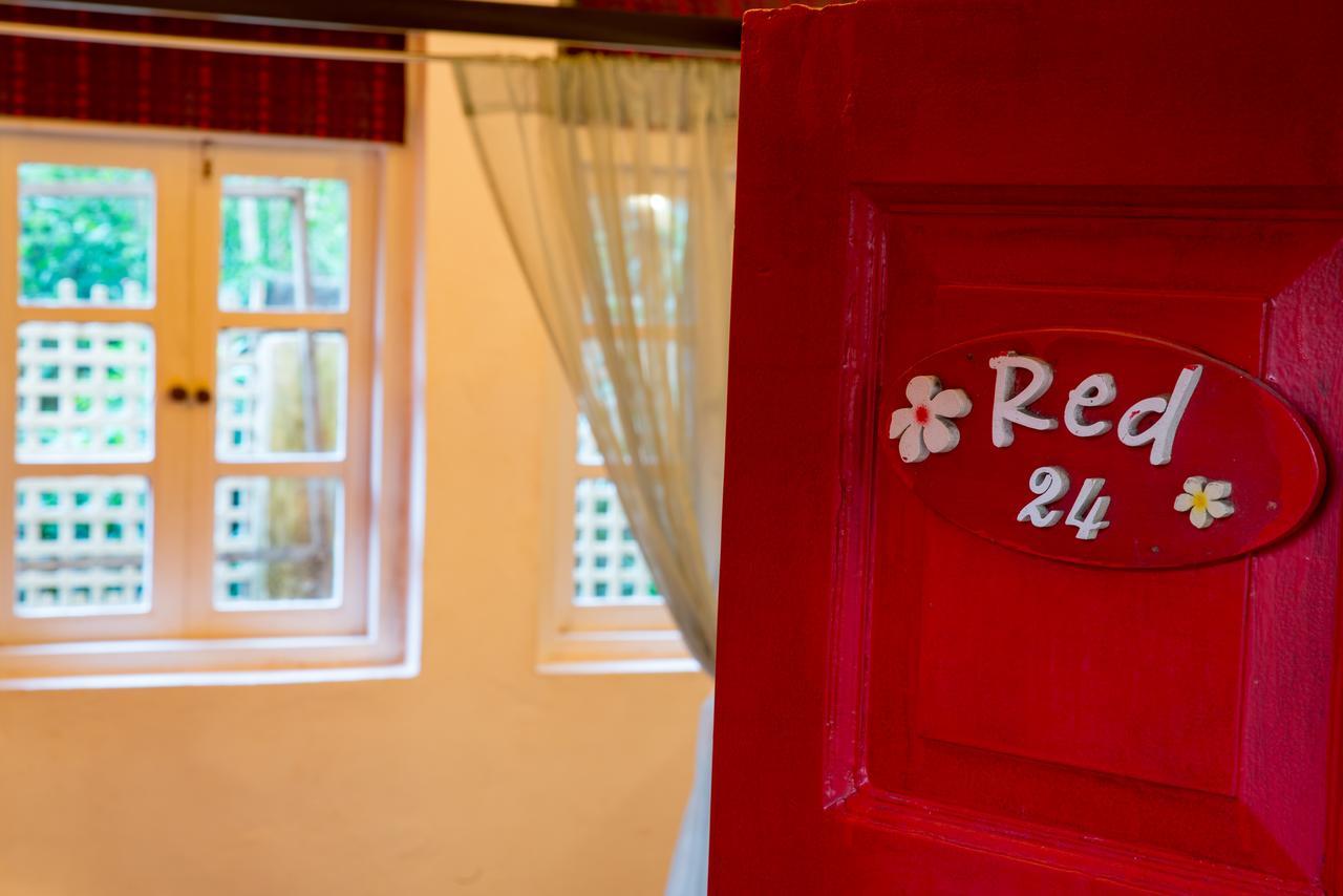 Waters Boutique Hotel By Spectrum Holiday GOA Exterior foto